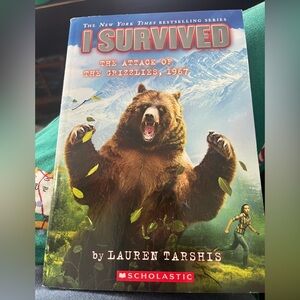 Scholastic I Survived: Grizzly Attack Adventure Book